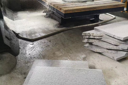 G633荔枝板切割现场芝麻灰厂家批发