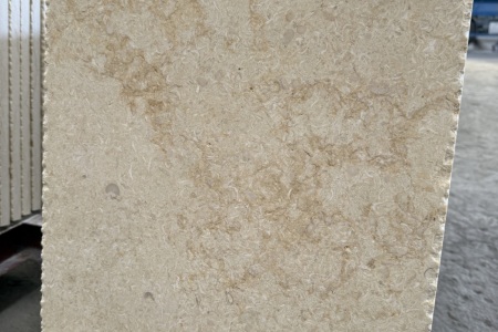 亚洲米黄 破边皮革面