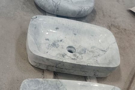 巴西鱼肚灰洗手盆