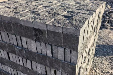 新福鼎黑马蹄石