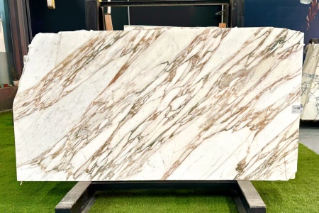 卡拉卡塔金（鱼肚金）