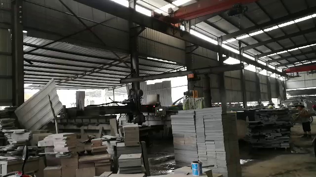 热火朝天的工作