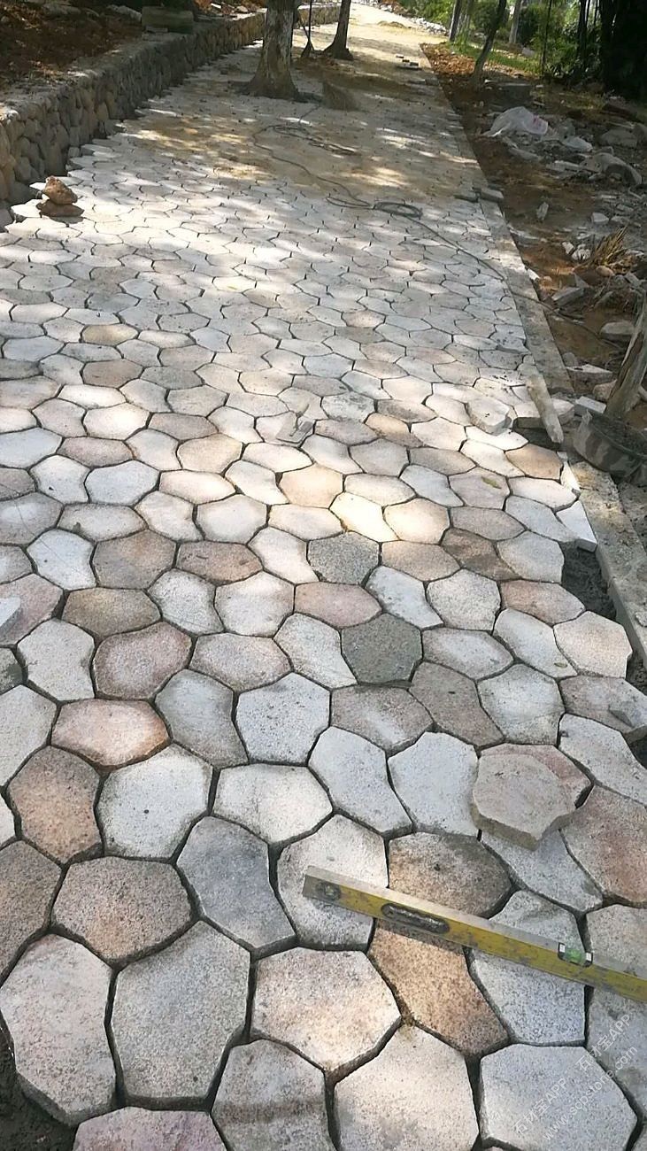 花岗岩黄锈石冰裂纹