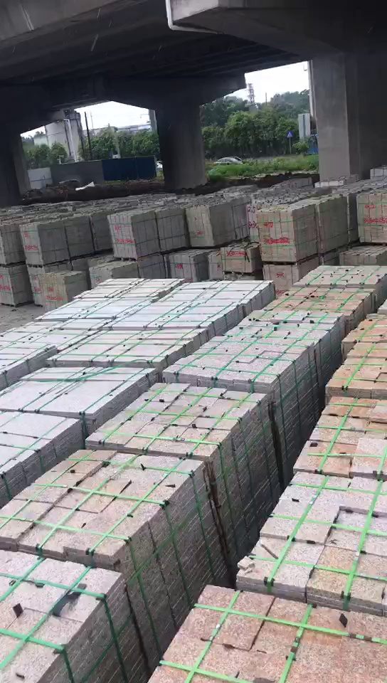 柯瑞石材，主营山东锈石、芝麻白，联系方