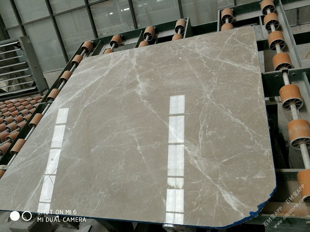 闪电灰大量现货