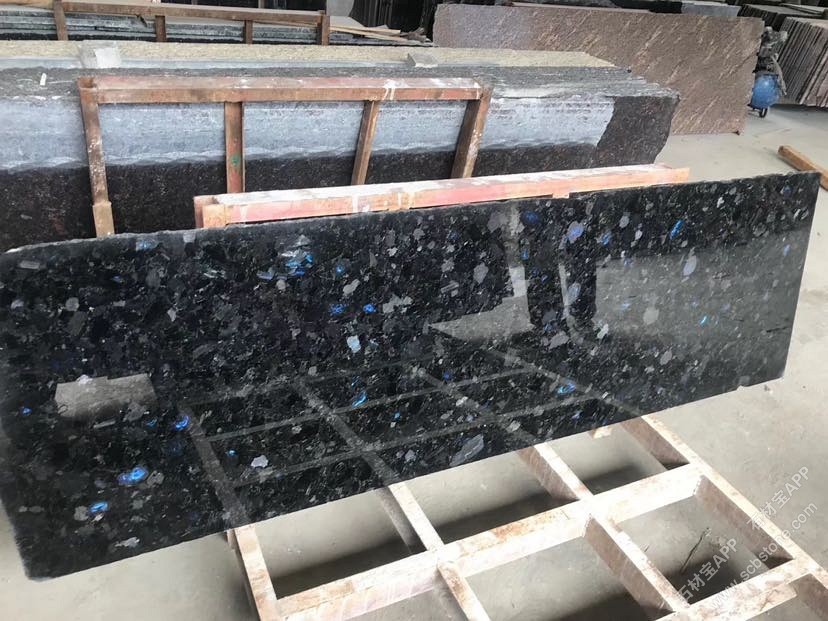 幻影蓝(乌克兰钻)荒料新到11个柜