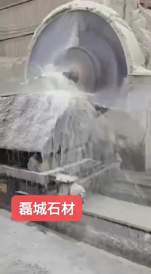 龙海港尾新厂已开业，泉州石井红正矿636大量下料，磊城石材，期待已您的合作