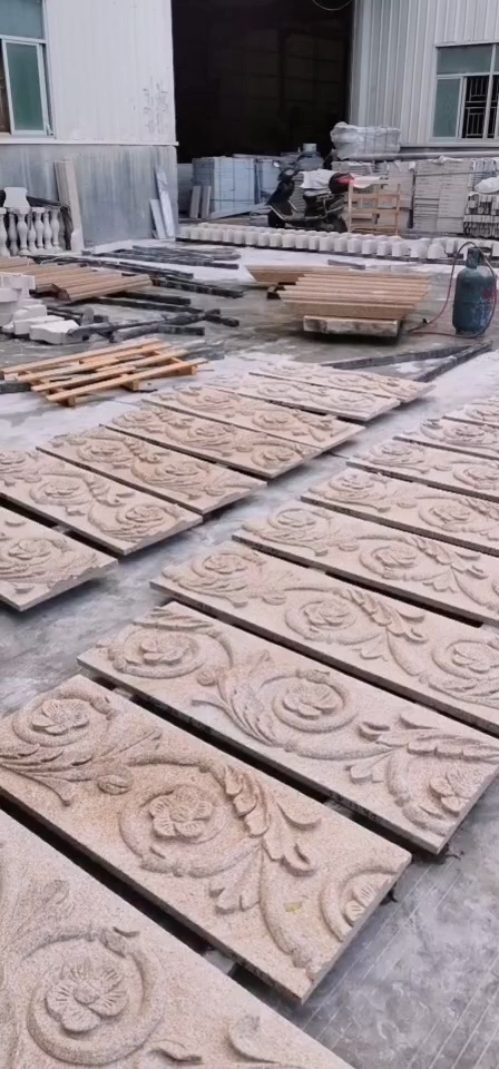 漳浦锈，木化石异形雕刻效果很好！