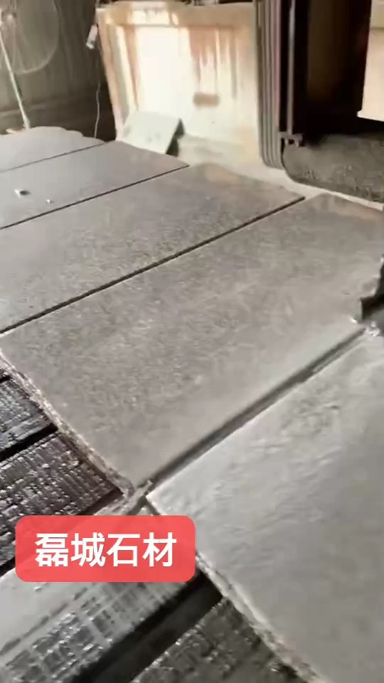 岀口636正矿石井红大量生产，有单甩过来。财富热线