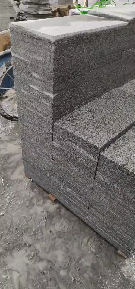 新矿654芝麻黑工地干板质量水当当