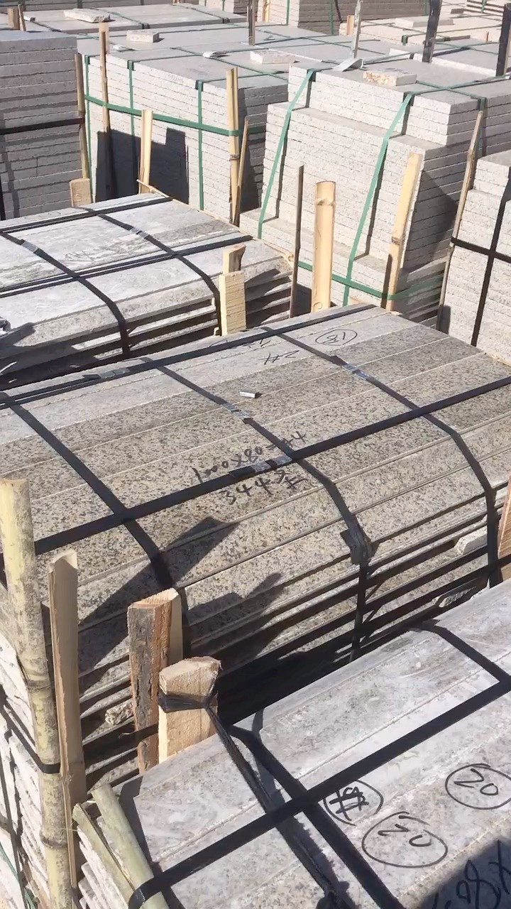 卡拉麦里金 新疆卡麦