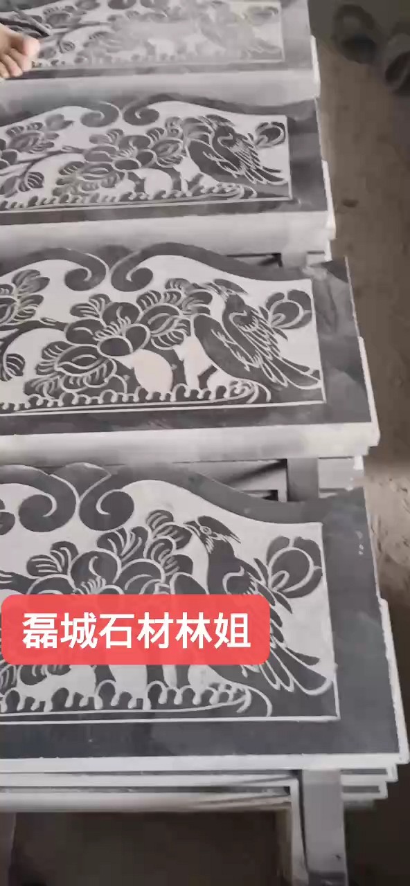 芝麻黑花鸟画，好逼真哦，活灵活现。磊城石材才能做到哦