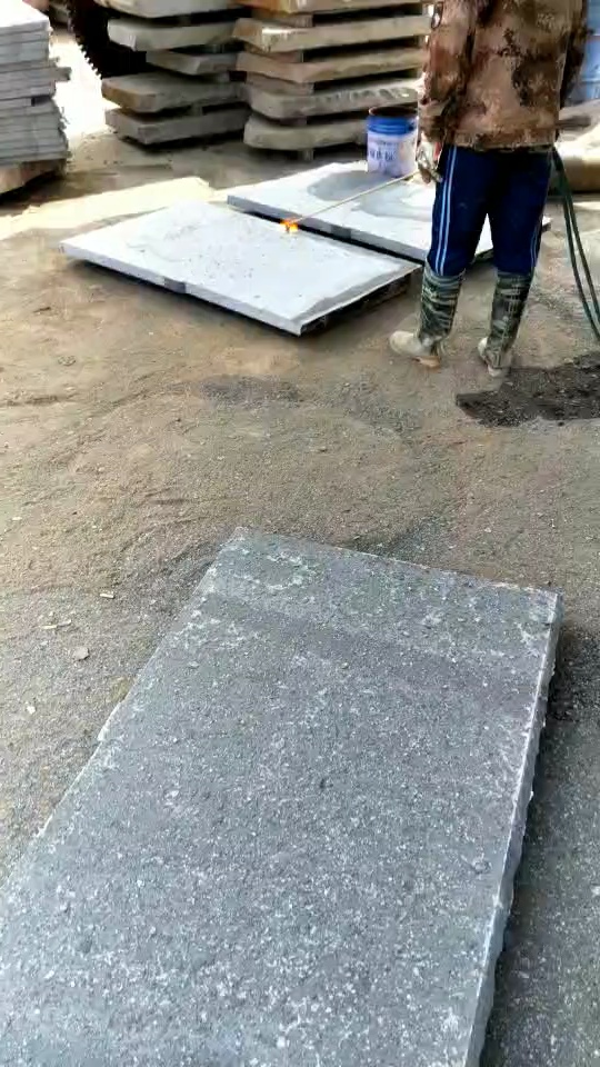 湛江黑、新中国黑、蒙古黑，黑洞石，石雕工艺品加工，销售