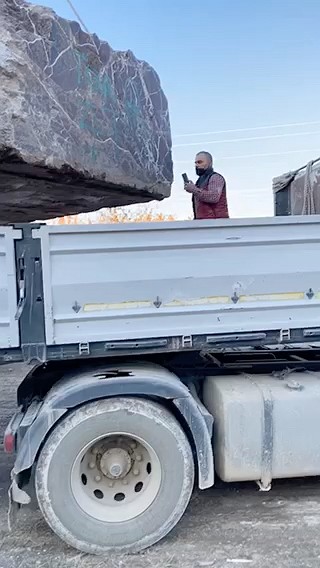 紫罗红荒料13826888857