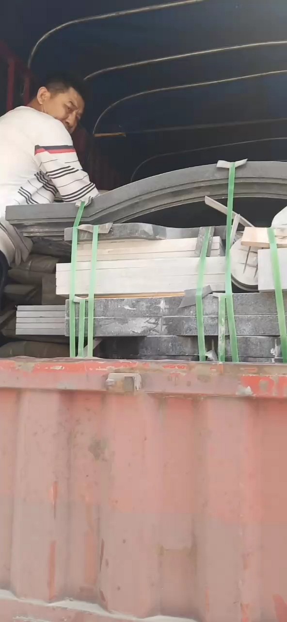 老矿芝麻黑654墓碑走一套，老板有眼光，找对了厂家下单[偷笑]