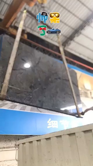 女老板娘来个即买即装[强]