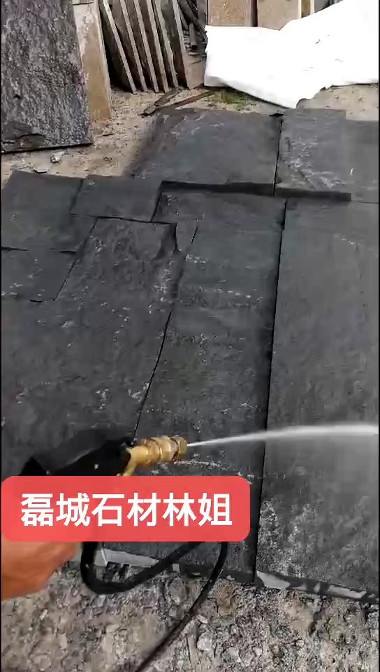 老矿芝麻黑654，背景墙水冲中，