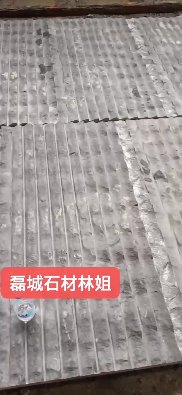 中国黑背景墙[呲牙][呲牙]