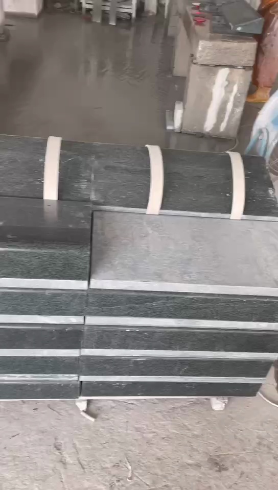 主营：606#，虾红，锈石，巴西金麻，紫点金麻，柬埔寨黑