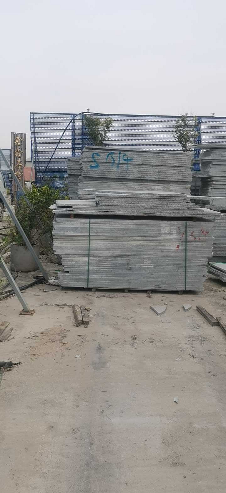 芝麻黑光面路沿石