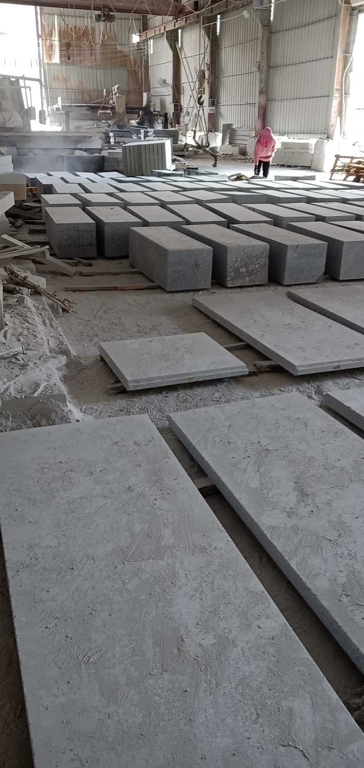 恒真石材专营花岗岩异型别墅石材路沿石河栏杆整石坐凳