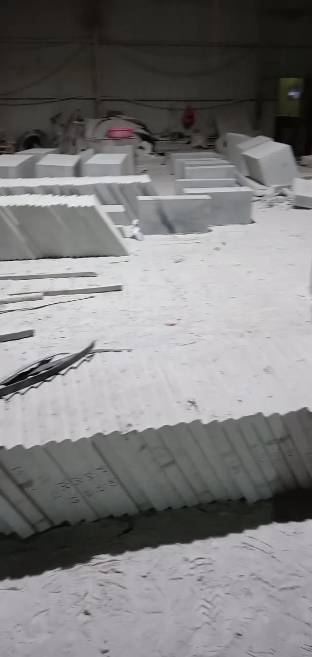 恒真石材专营花岗岩异型别墅石材路沿石河栏杆整石坐凳