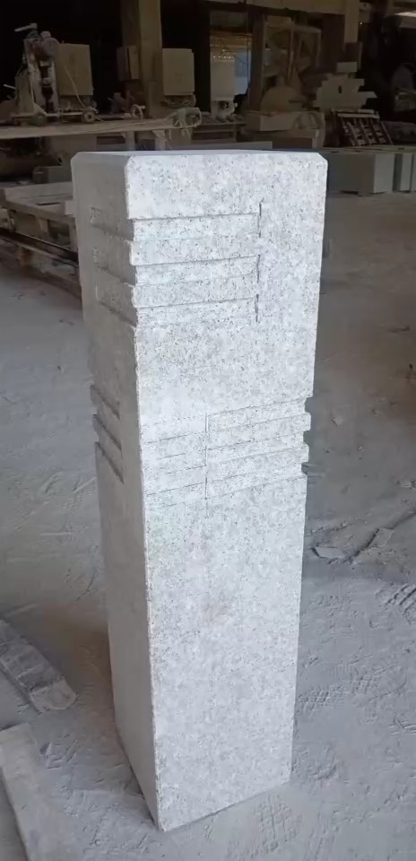 恒真石业主营路沿石异形线条圆柱别墅石材河道栏杆市政石材白麻