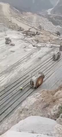 大连芝麻灰、芝麻黑