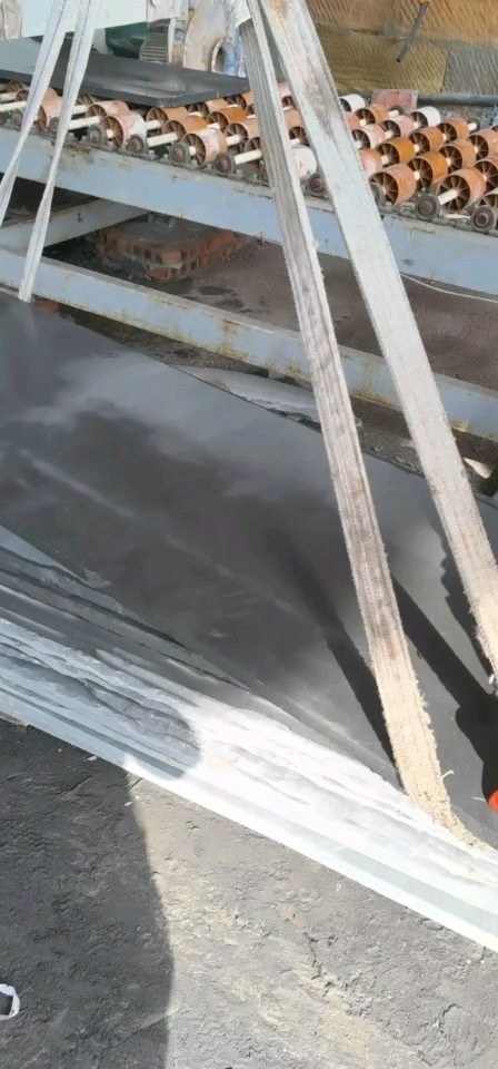 四川云南砂岩厂家直销主营黑砂岩红砂岩黄砂岩青砂岩白砂岩灰砂岩黄