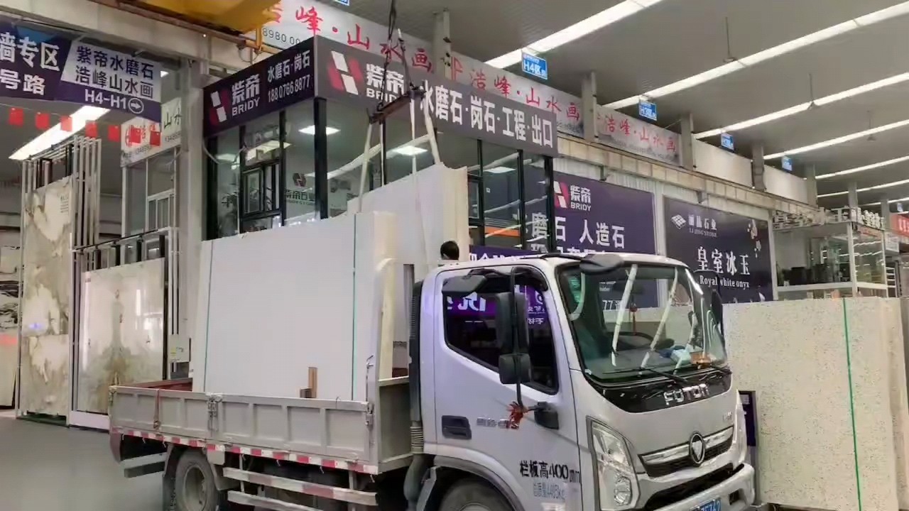 马尔代灰装一车🚚

有加单的吗？