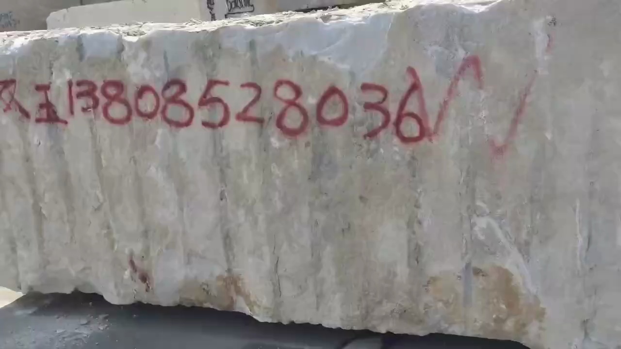 主营:水晶玉、新爵士白、汉白玉、水晶白 联系电话:13559080593（李）