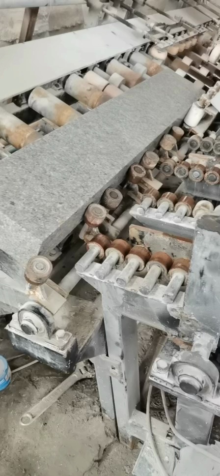 主营：钟山青，小蓝宝，长泰654，G654，新芝麻黑，老矿芝麻黑，芝麻灰，芝麻白