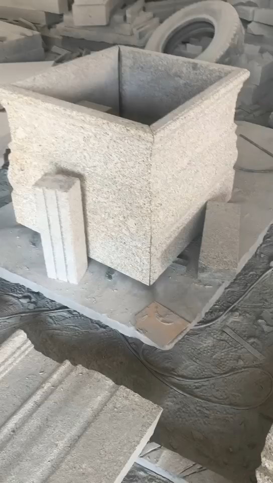 恒真石业主营拉丝栏杆坯水池坯墓碑料路沿石异形线条圆柱别墅石