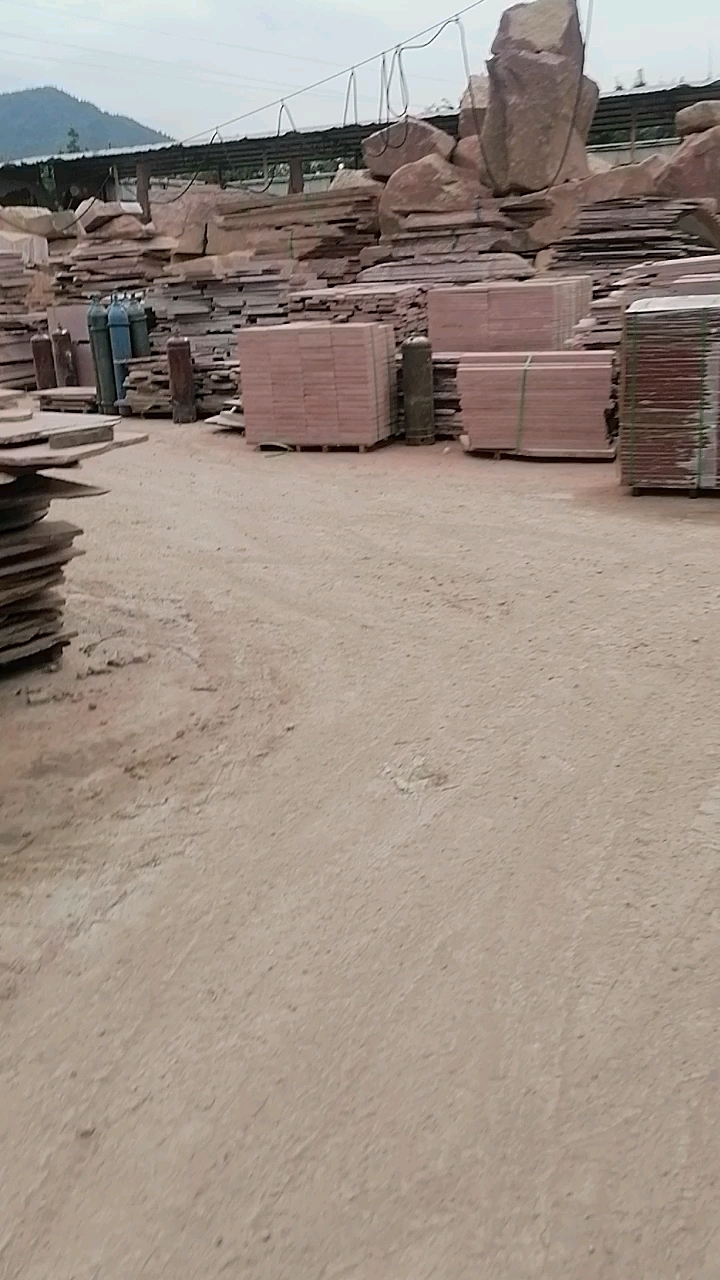 中国红，荥经红，红军红，四川红堆场