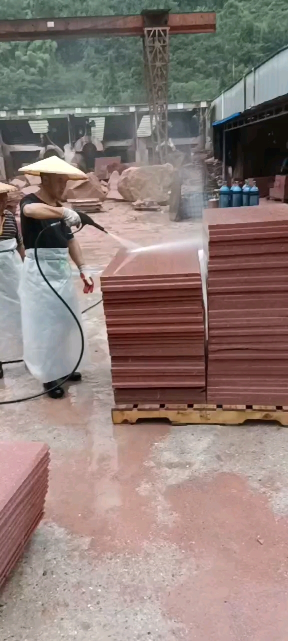 中国红外墙干挂生产中