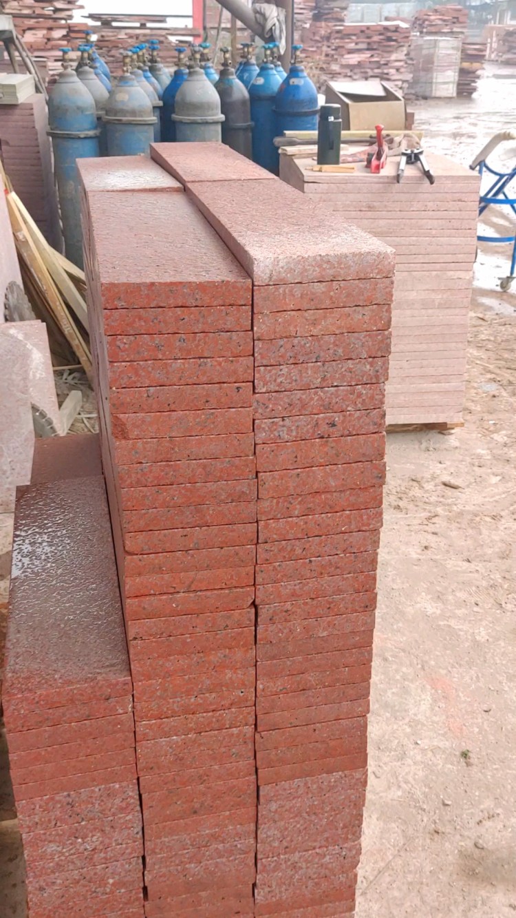 四川红火烧15681626777