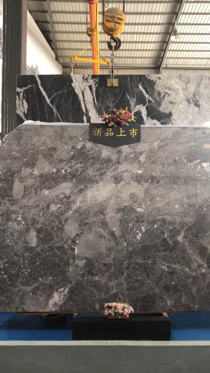 芬迪黑出货爆竹爆竹爆竹