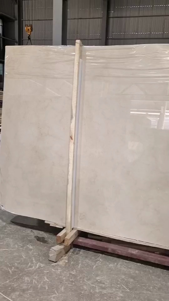 主营：欧典米黄（老矿欧典），超大量供应商，荒料、大板、成品、一站式服务