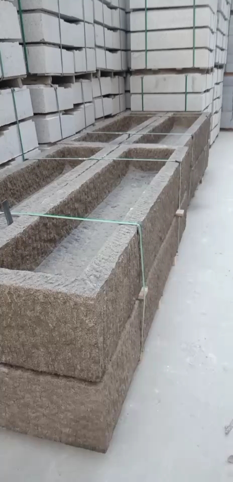 恒真石业主营拉丝栏杆坯水池坯墓碑料路沿石异形线条圆柱别墅石