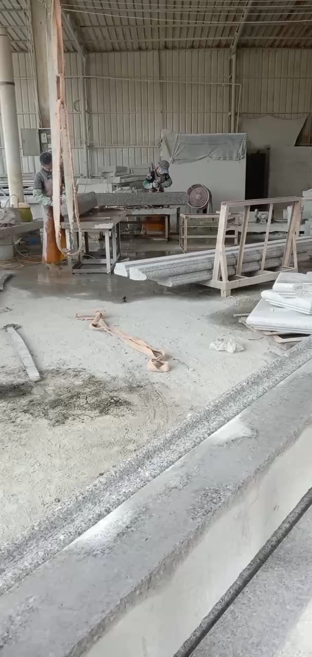 恒真石业主营拉丝栏杆坯水池坯墓碑料路沿石异形线条圆柱别墅石