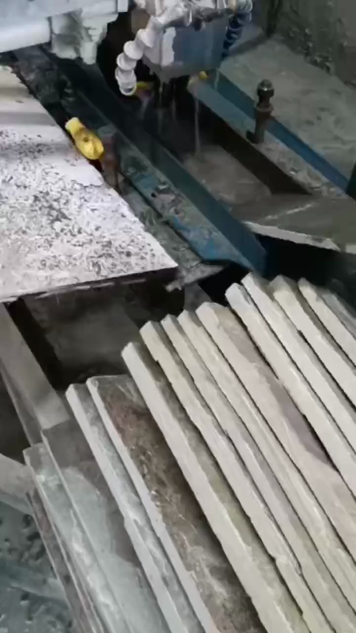 自然面青石板，机切面青石板，亚光面青石板，荔枝面青石板，各种面青石板，台球青石板