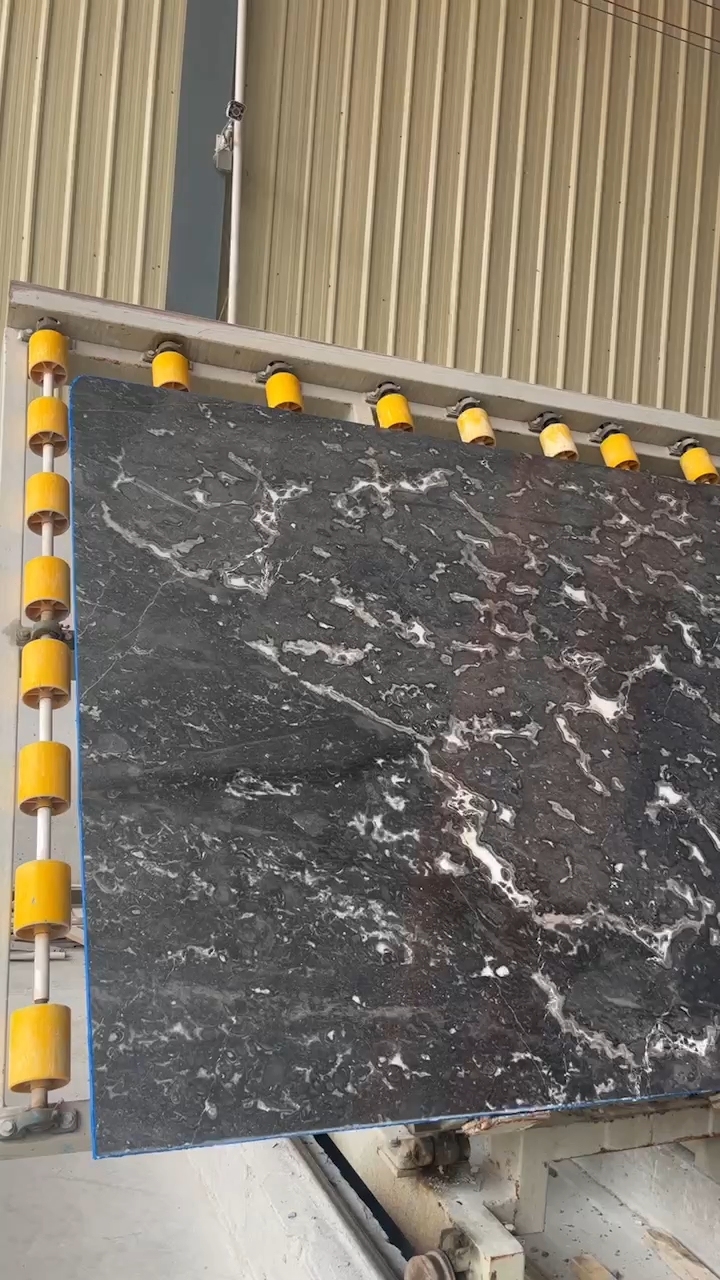 罗曼蒂克灰，幻影灰