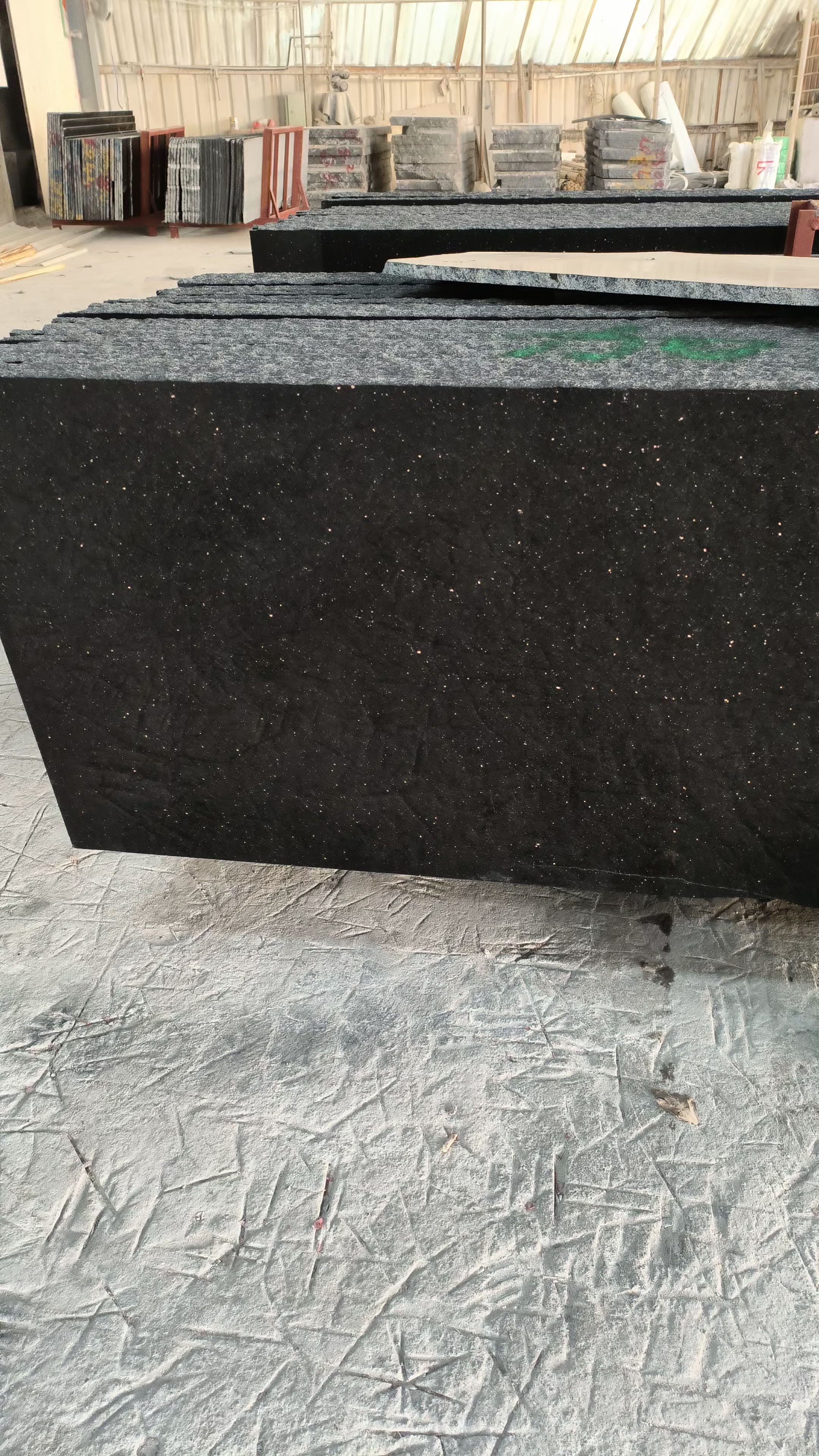 康正黑金沙大切切板中大板成品水池地铺工程板有加单的请联系我