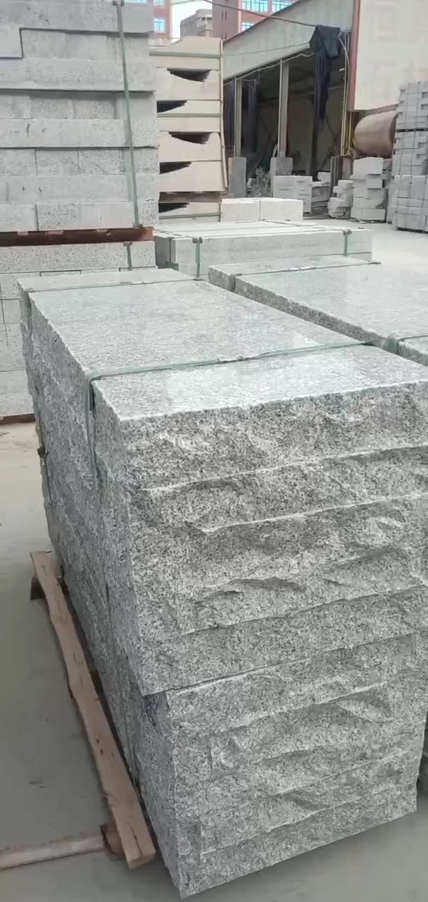 恒真石业主营拉丝栏杆坯水池坯墓碑料路沿石异形线条圆柱别墅石