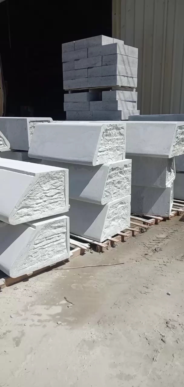 恒真石业主营拉丝栏杆坯水池坯墓碑料路沿石异形线条圆柱别墅石