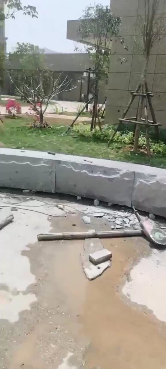 恒真石业主营拉丝栏杆坯水池坯墓碑料路沿石异形线条圆柱别墅石