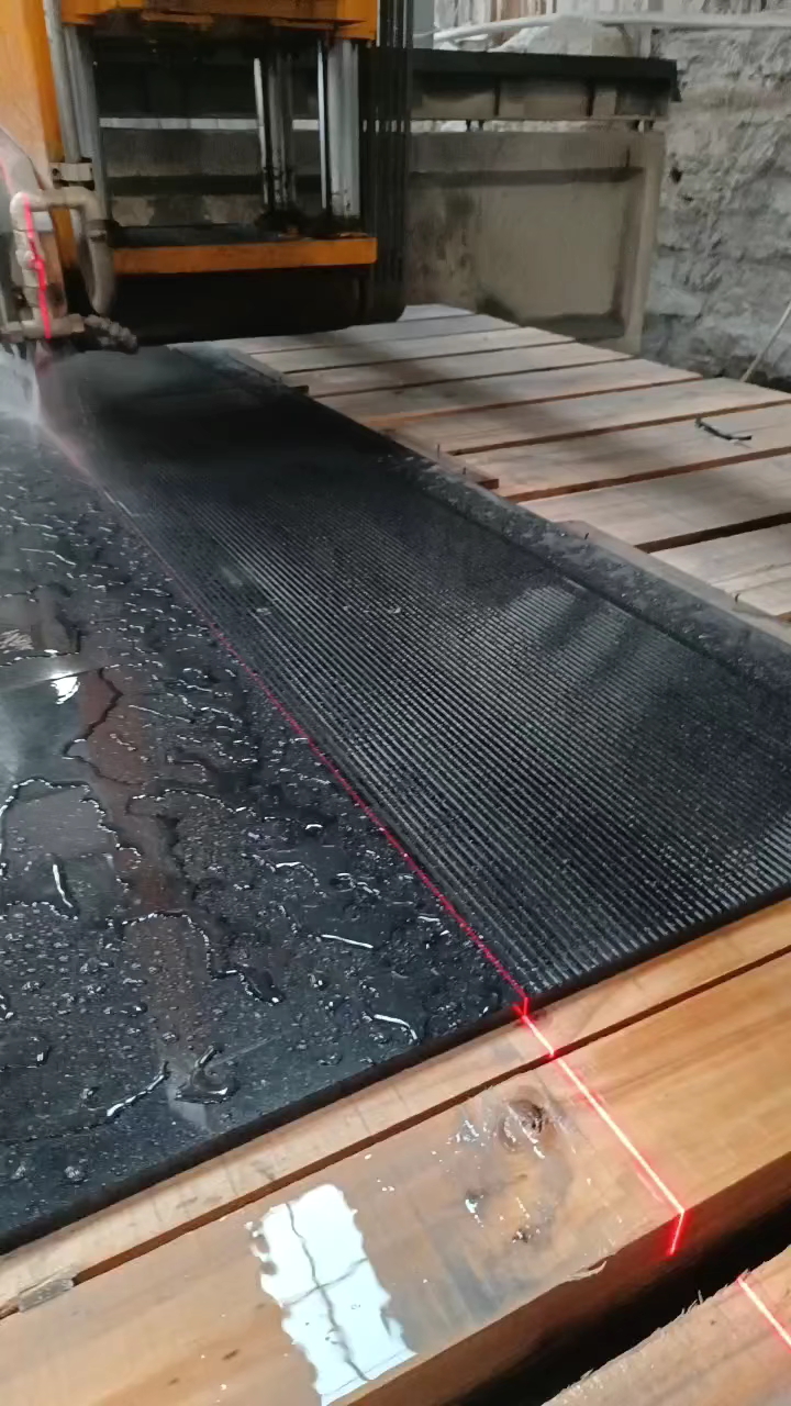 康正黑金沙现货成品水池地铺工程板充足有加单联系我