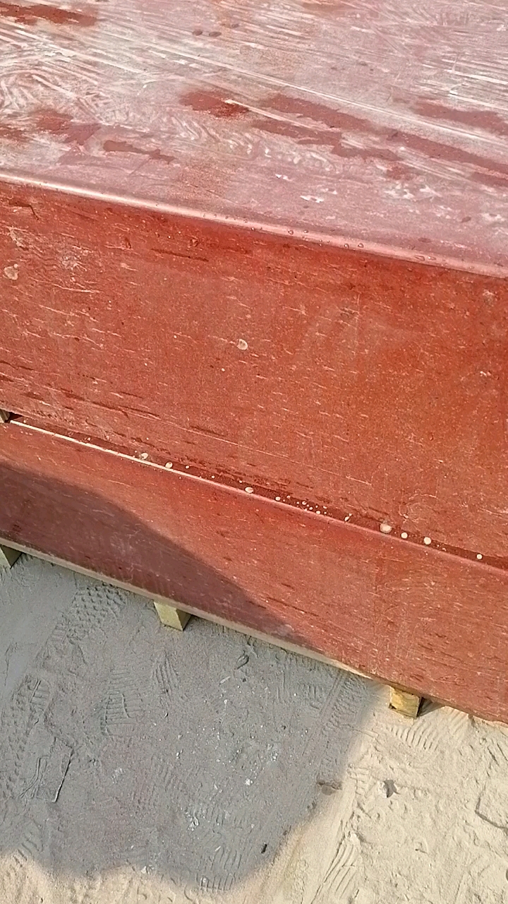 中国红光面异型