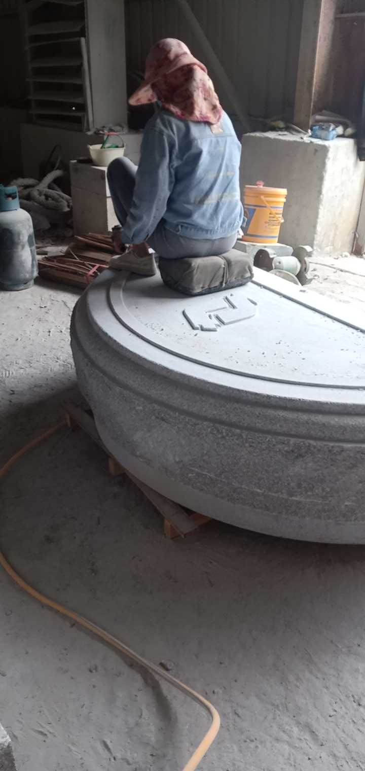 恒真石业主营石栏杆路沿石河道栏杆别墅阳台栏杆桥栏杆水池坯墓