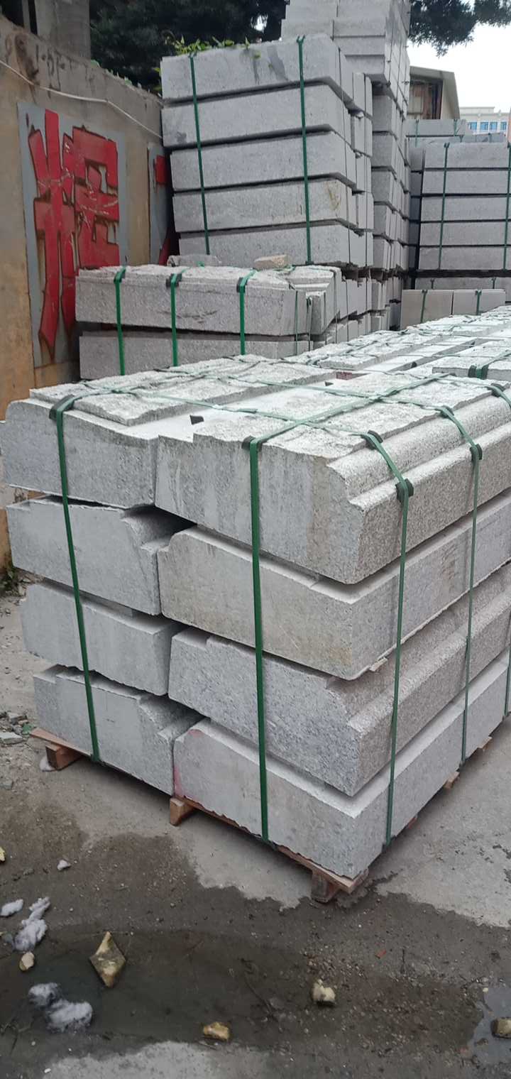 恒真石业主营石栏杆路沿石河道栏杆别墅阳台栏杆桥栏杆水池坯墓